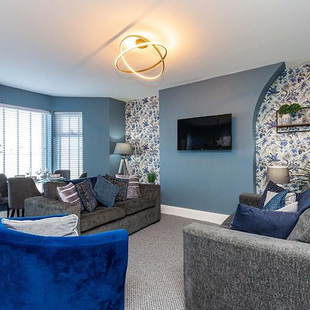 Seafront Apartment - Sleeps 6 - Gateway To The Lake District - Brand New موركامب المظهر الخارجي الصورة
