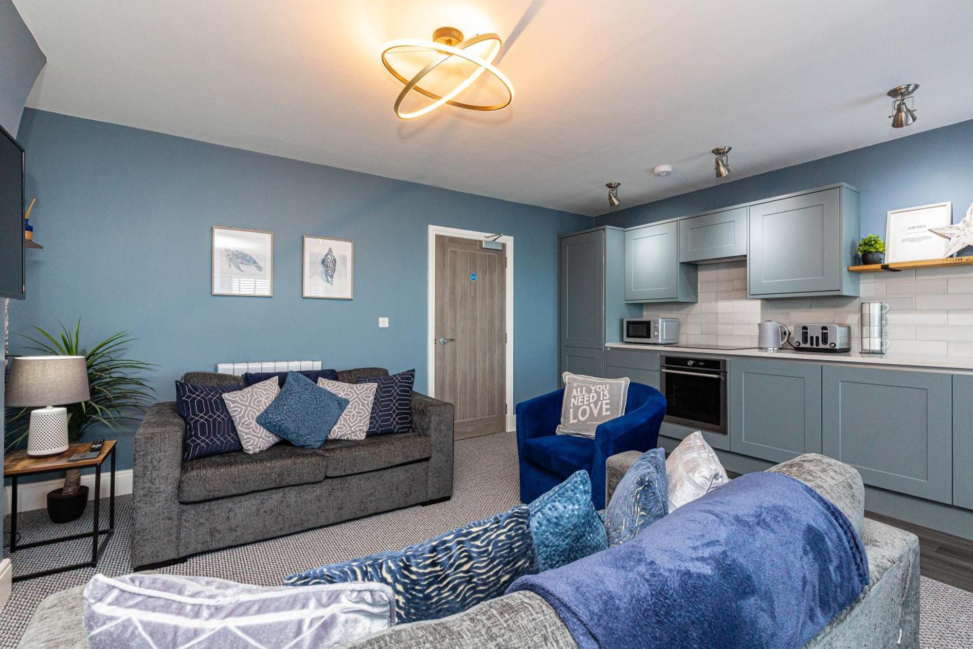 Seafront Apartment - Sleeps 6 - Gateway To The Lake District - Brand New موركامب المظهر الخارجي الصورة